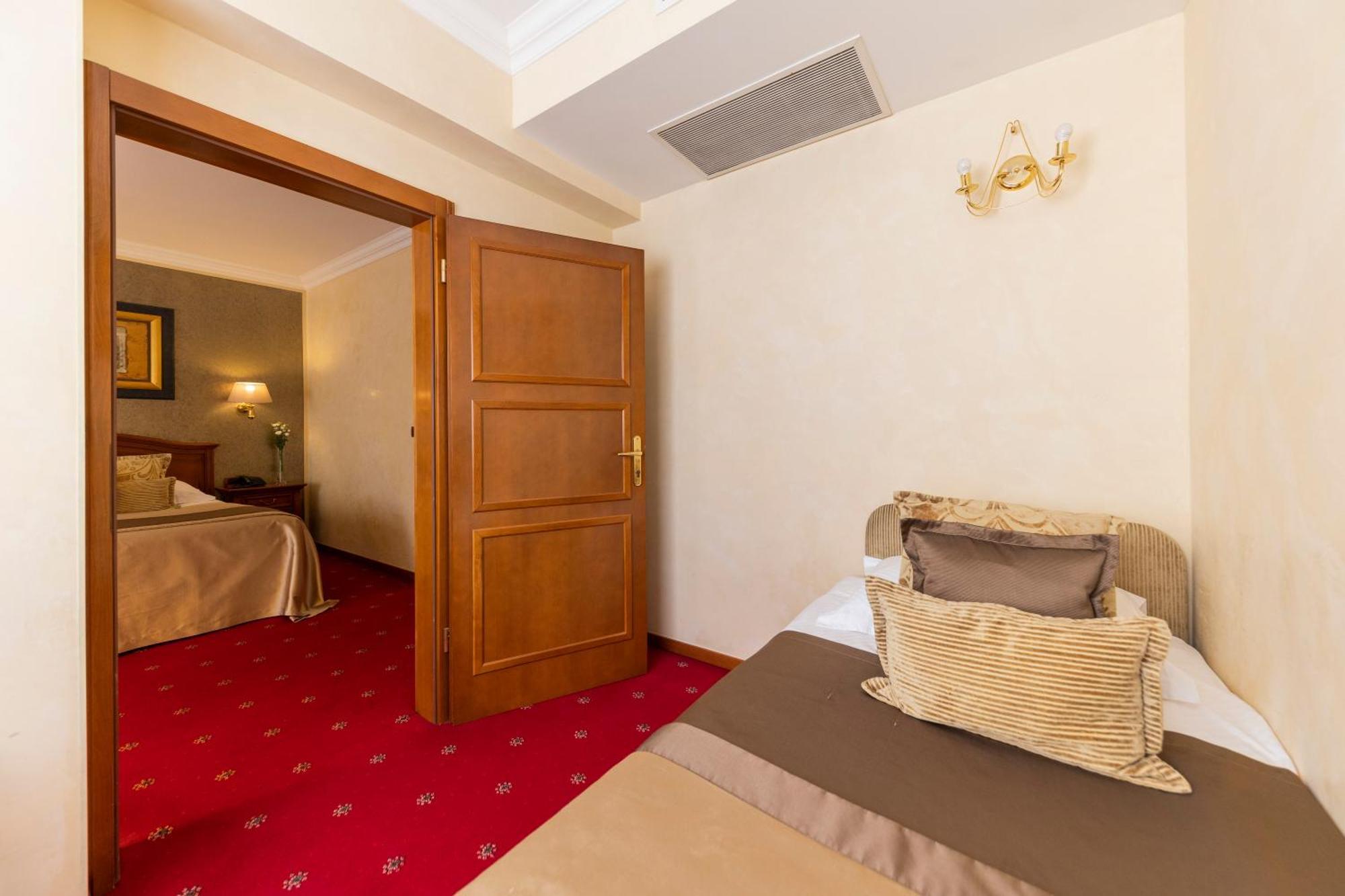 Hotel Niko Zadar Dış mekan fotoğraf